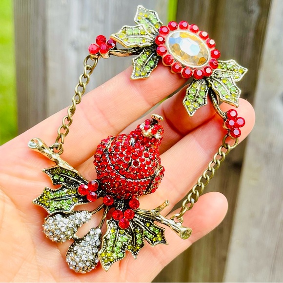 Large Christmas Swing Red Cardinal Brooch Rhinestone Cardinal Pin Christmas Pin - Picture 7 of 8